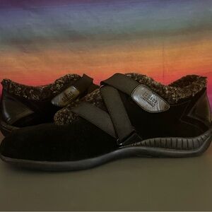 Stuart Weitzman Leanto Black Suede Comfort Slip On Shoes Size 9.5